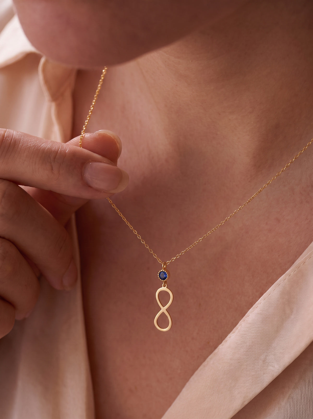 Vertical Infinity Blue Stone Necklace