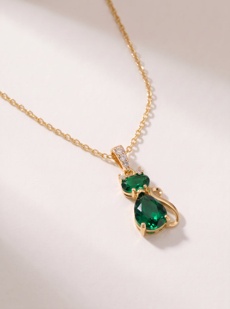 Green Stone Cat Necklace